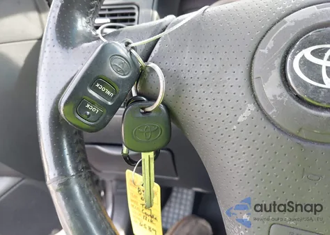 2008 Toyota Corolla S из США, поврежденный, VIN 2T1BR32E38C866589